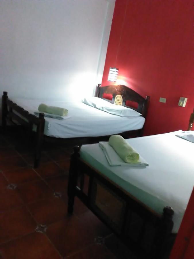 Hostal Casa Ivana Leon Exterior photo
